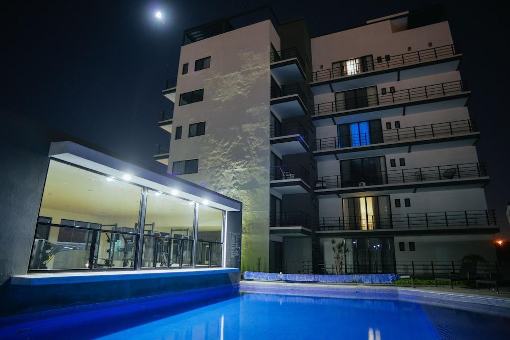 Ventura Apartments Celaya  Esterno foto